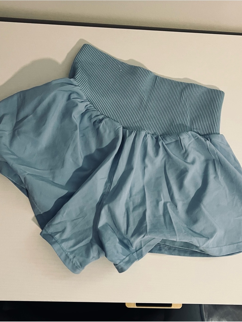 JoyLab Light Blue Active Scalloped Workout Top & Shorts Set Size Small - Picture 3 of 4